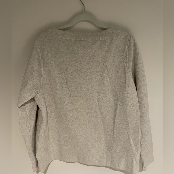 NHL New York Islanders Sweater, Women’s Large - Picture 2 of 4